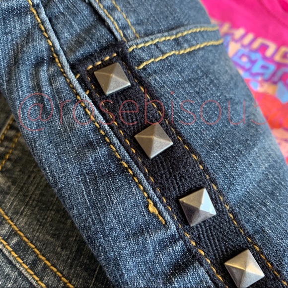 {Abbey DAWN} by Avril Lavigne Denim Mini +Distress - Picture 3 of 8